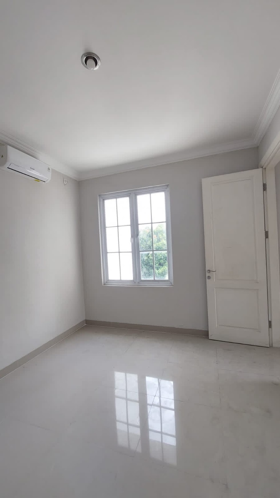 Rumah Bagus, Minimalis, Konsep Mediteran, siap huni dalam Cluster di Deli Serdang