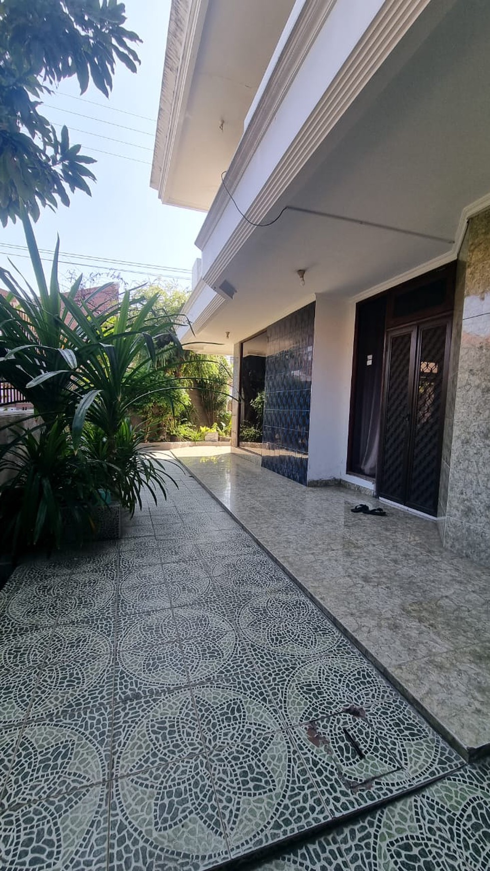 DIJUAL RUMAH 2 LANTAI, STRATEGIS, KONDISI BAGUS, DARMO PERMAI TIMUR