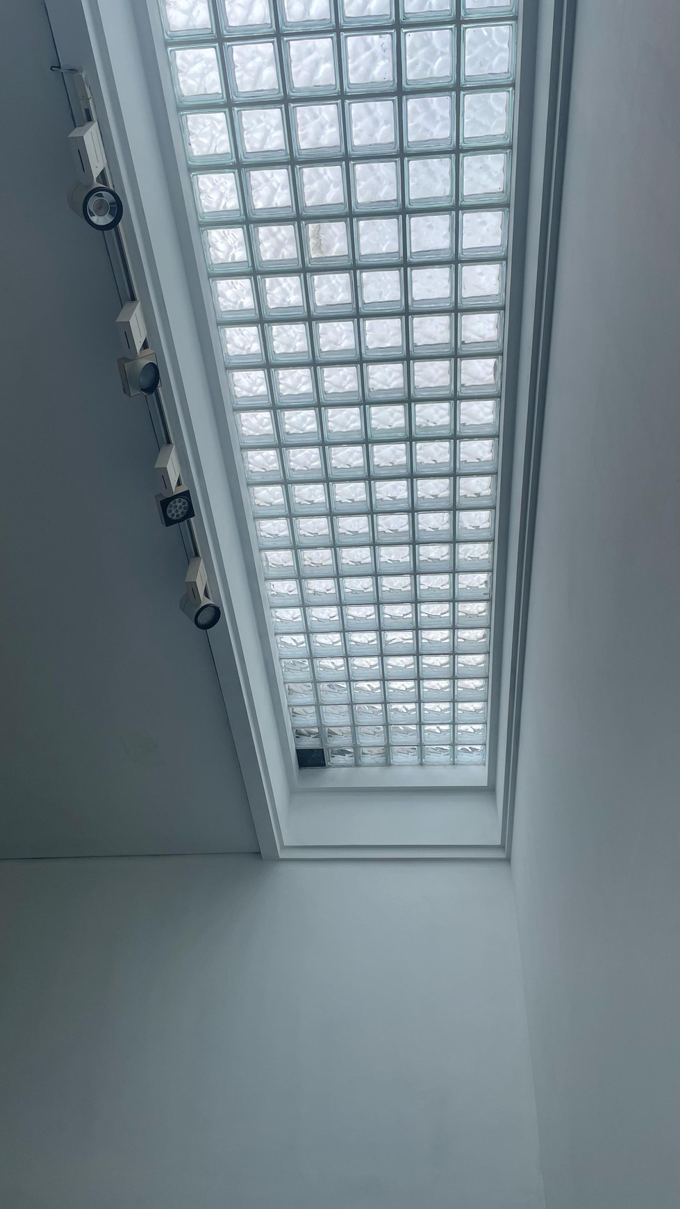 Rumah Rapih Lokasi bagus di Alam Sutera