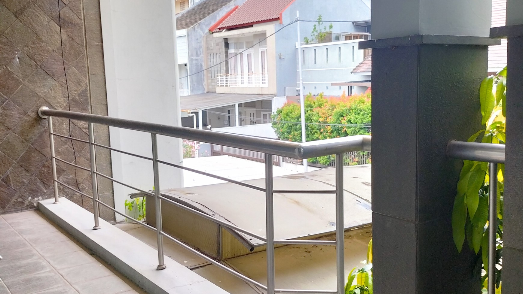 Dijual Cepat Rumah Besar 2 lantai Pondok Hijau Rp. 7.5M Nego sampai Deal