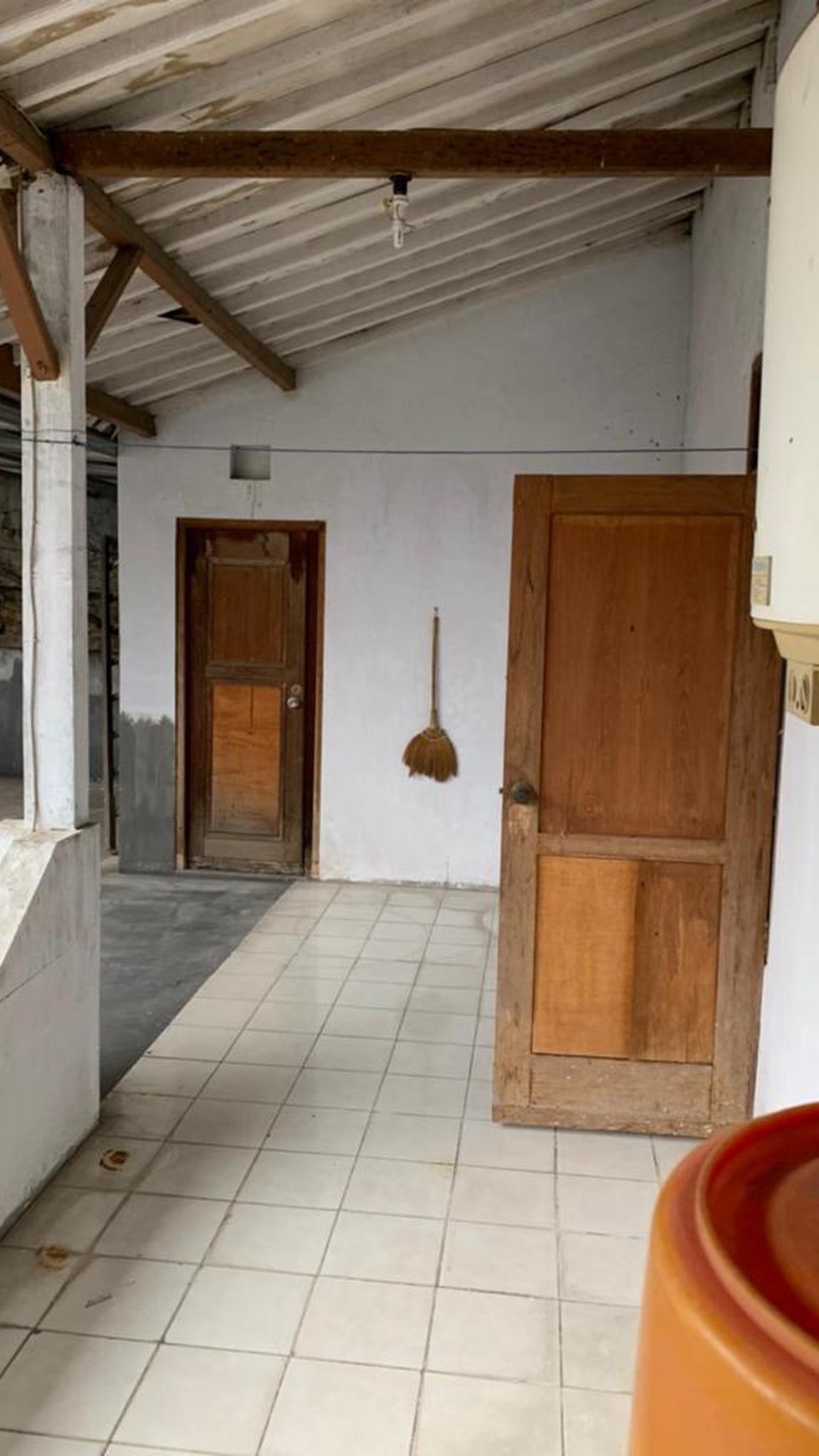 Dijual Rumah Sayap Buah Batu 2 lantai Rp. 3 M Nego Sampai Deal