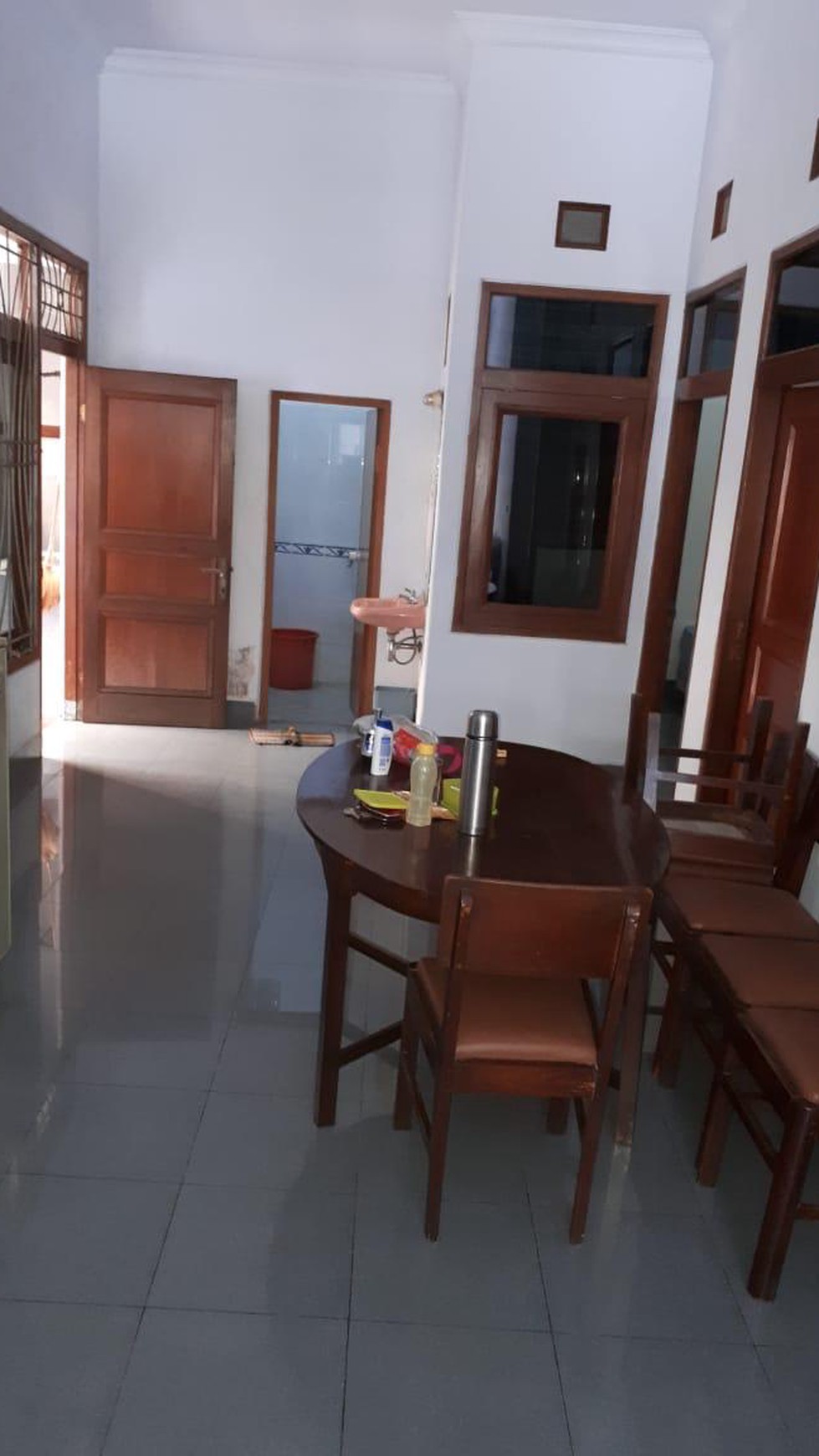 Dijual Rumah Sayap Buah Batu 2 lantai Rp. 3 M Nego Sampai Deal