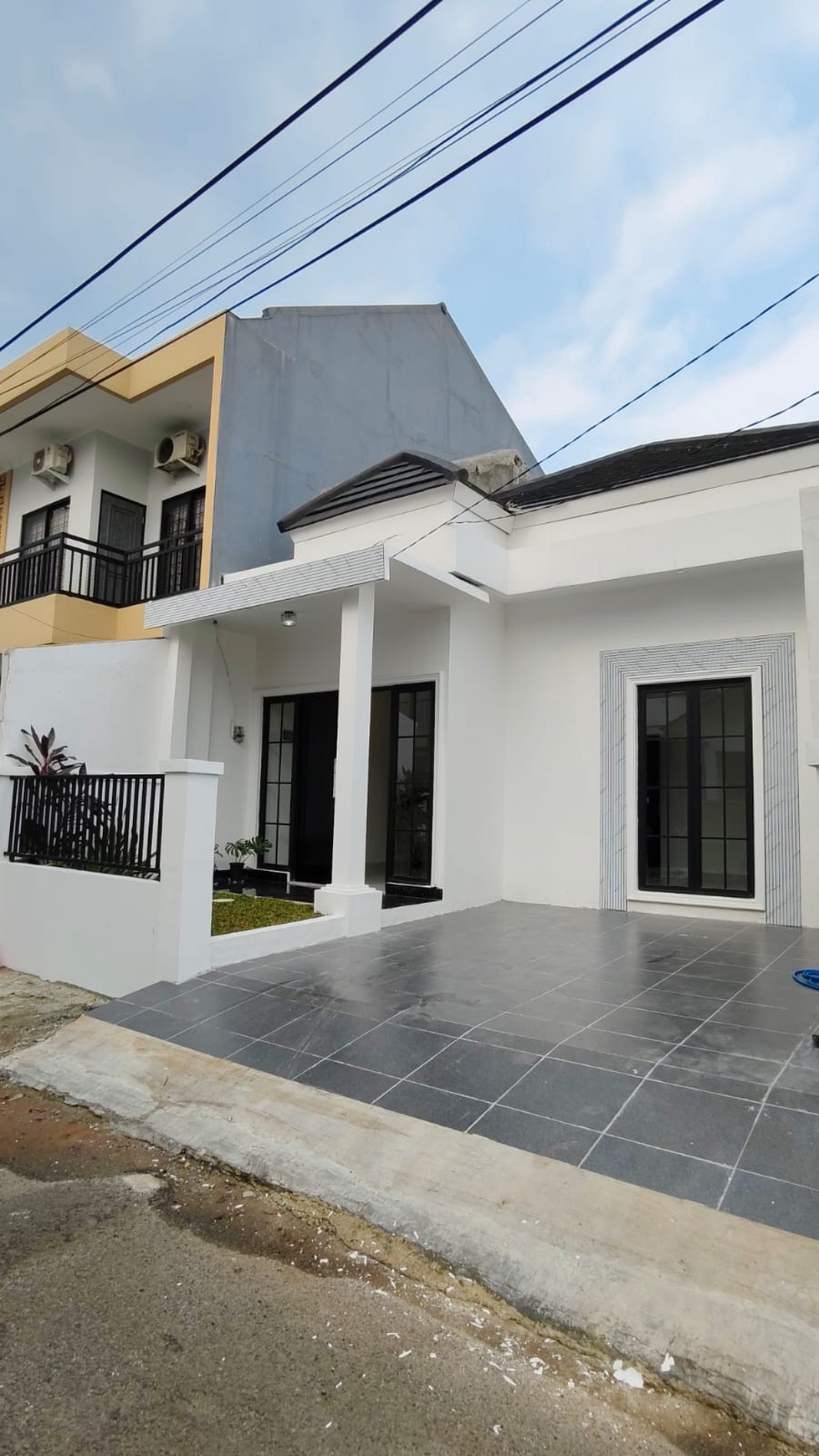 Rumah 1 lantai di Griya Loka BSD Citu, dengan dak jemur dekat Pasar Modern
