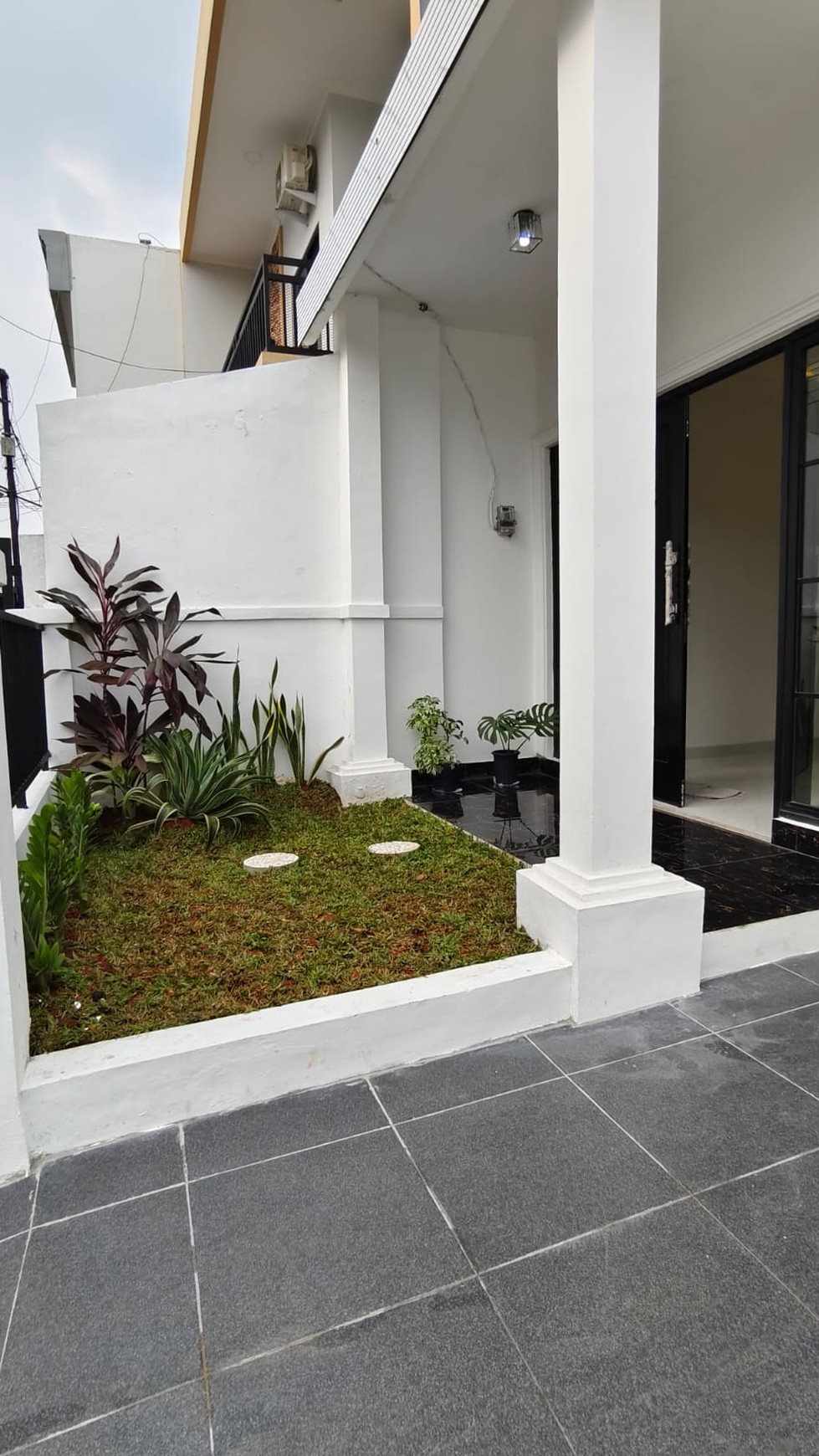 Rumah 1 lantai di Griya Loka BSD Citu, dengan dak jemur dekat Pasar Modern