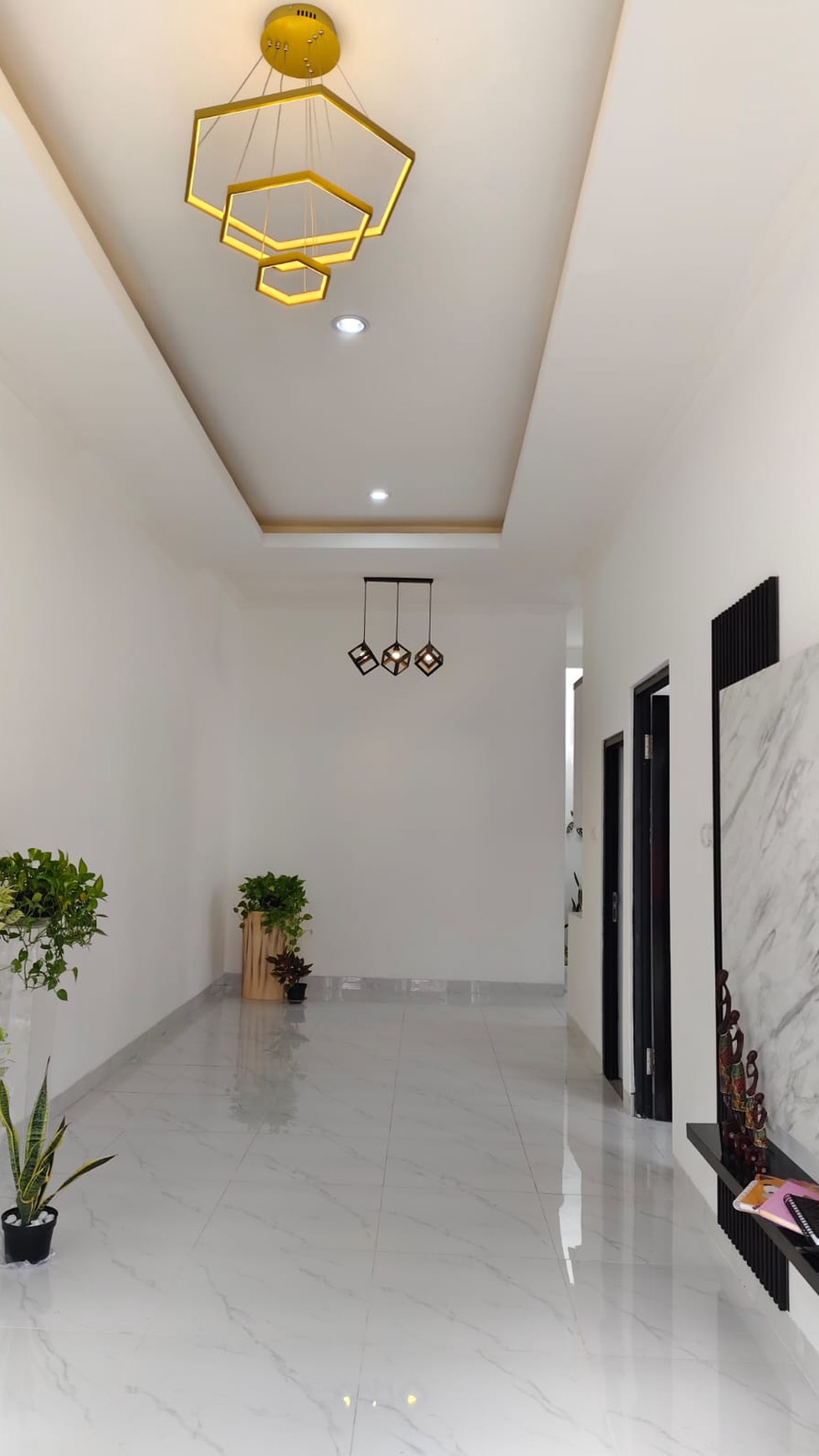 Rumah 1 lantai di Griya Loka BSD Citu, dengan dak jemur dekat Pasar Modern