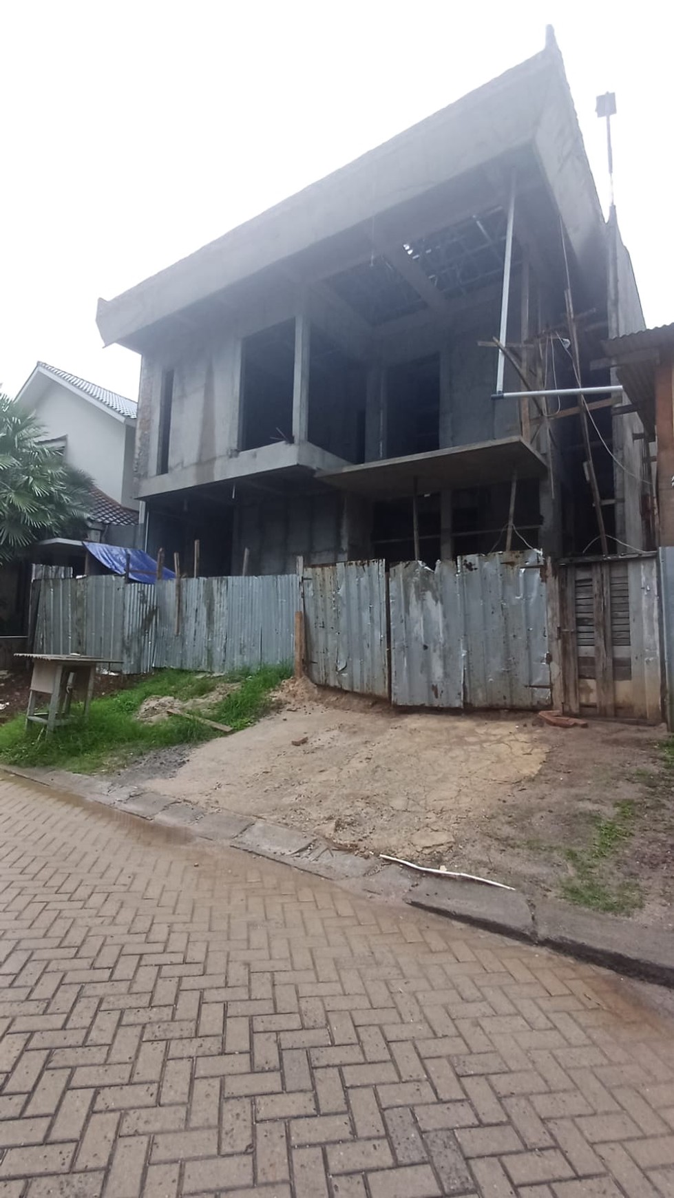 Rumah dalam Cluster Premium Bintaro Jaya Sektor 7 & Hunian Nyaman