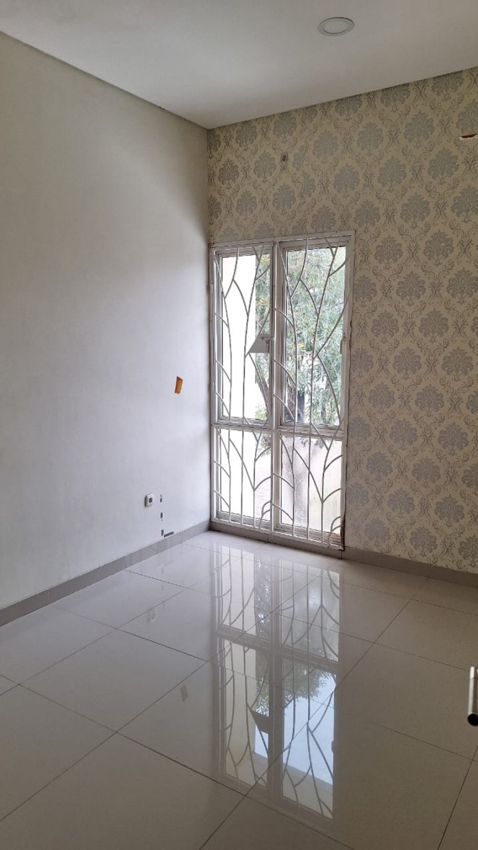 Rumah Dijual Murah Siap Huni Metland Menteng, Jakarta 