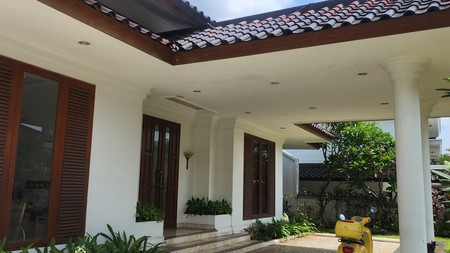 Rumah Bagus Di Pejaten Barat, Villa Palma Jakarta Selatan