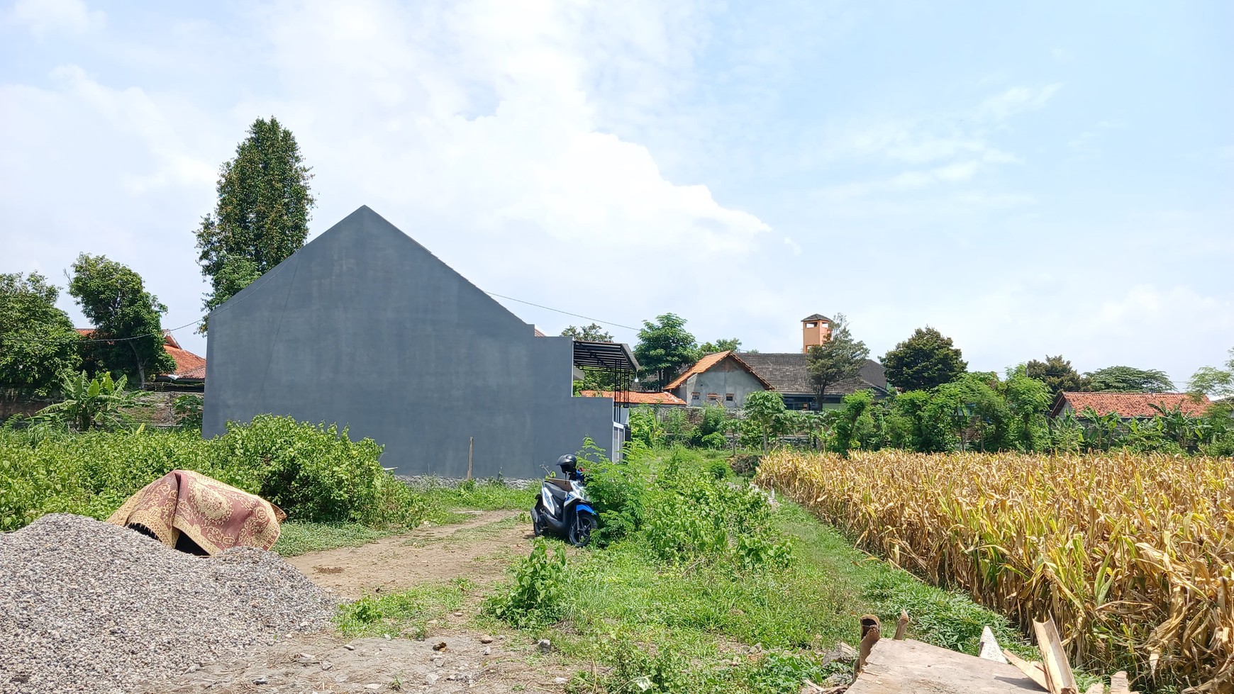 Rumah Hitung Tanah Area Cipete