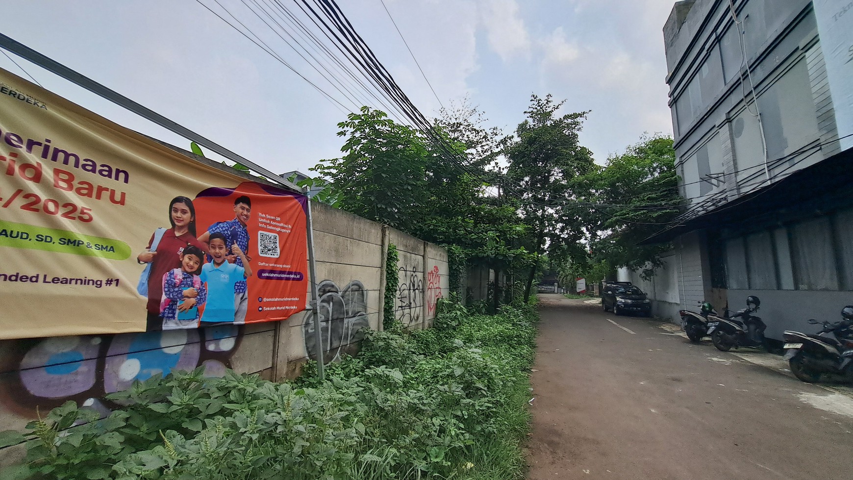 Kavling 800 m2 di Jl. Raya Alternatif Cibubur Jakarta Timur