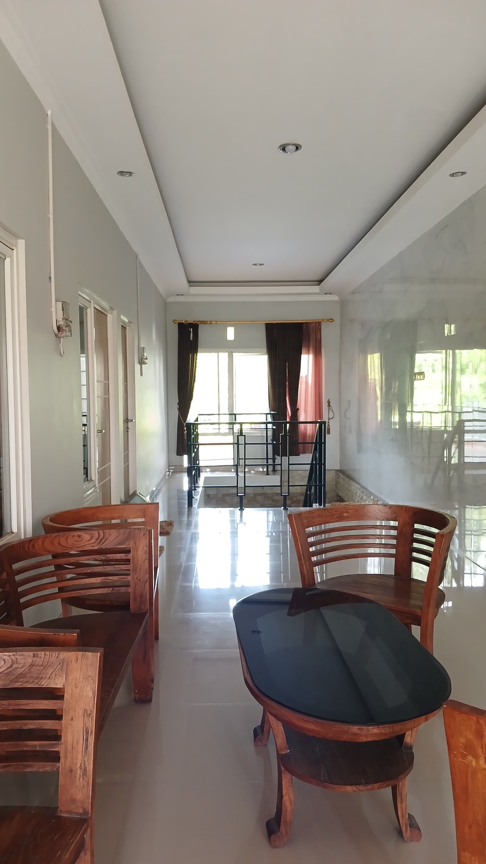 Rumah Furnish 2 Lantai Lokasi Strategis di Dekat RS Hermina