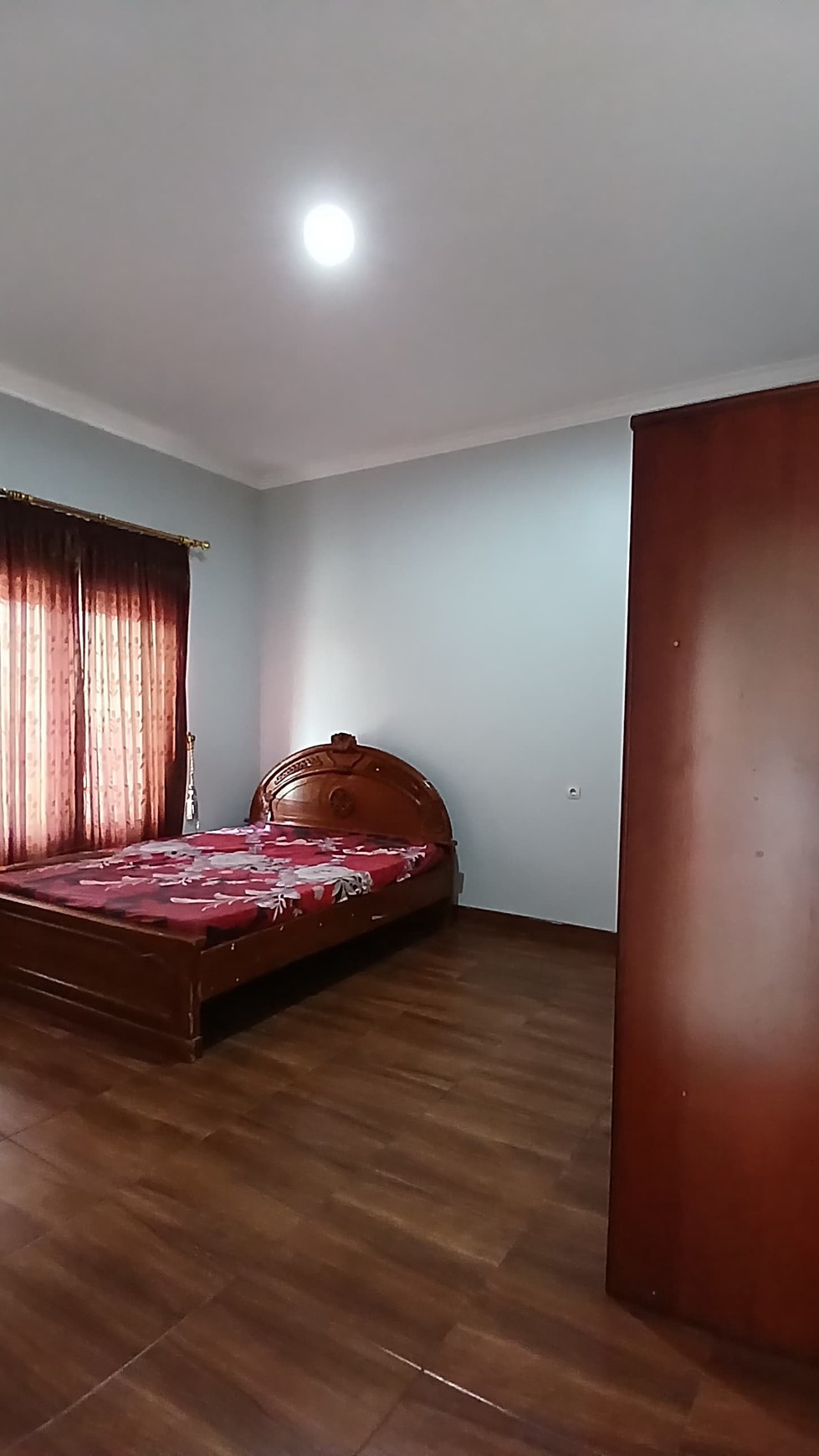Rumah Furnish 2 Lantai Lokasi Strategis di Dekat RS Hermina