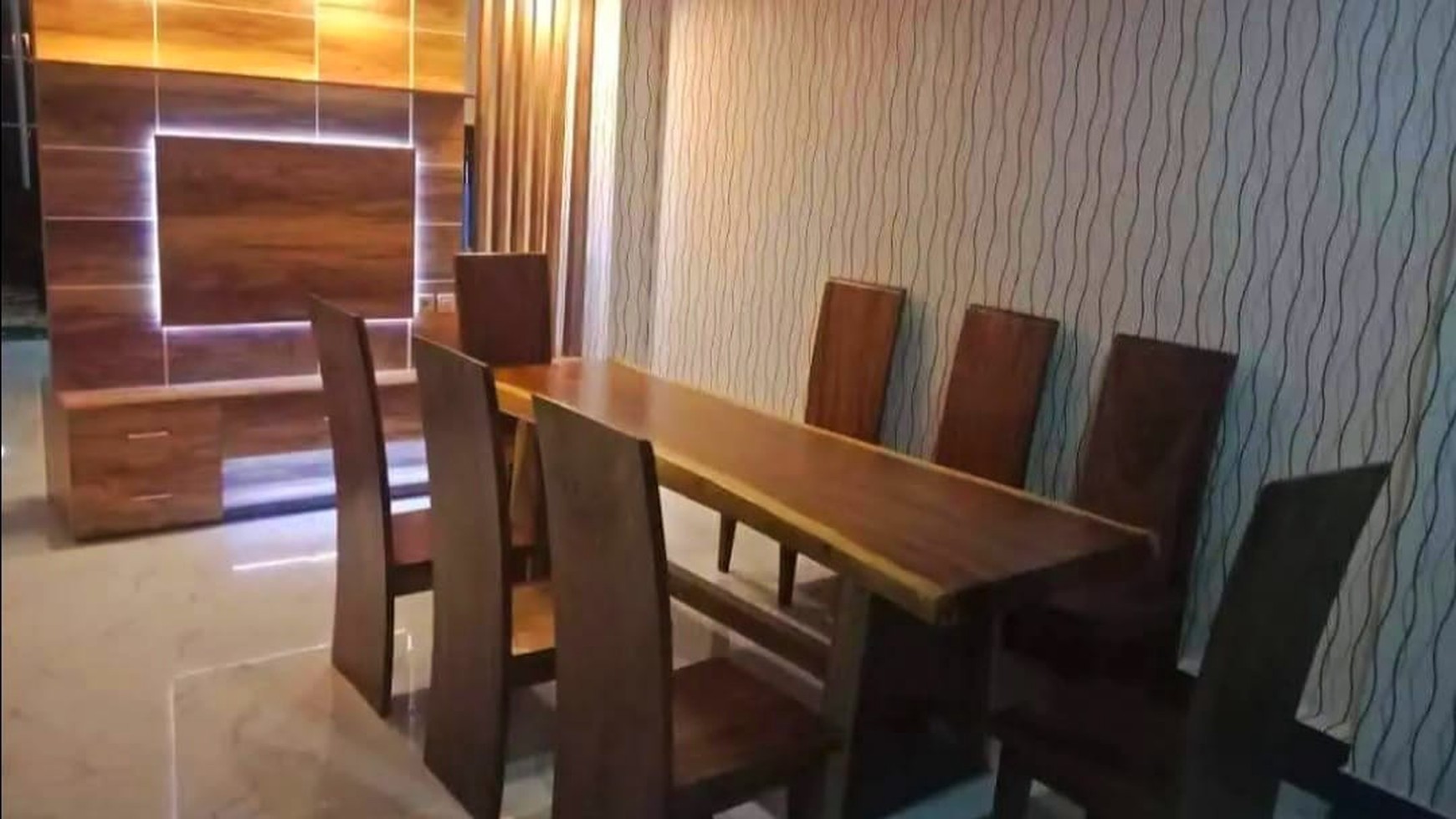 Rumah Furnish 2 Lantai Lokasi Strategis di Dekat RS Hermina