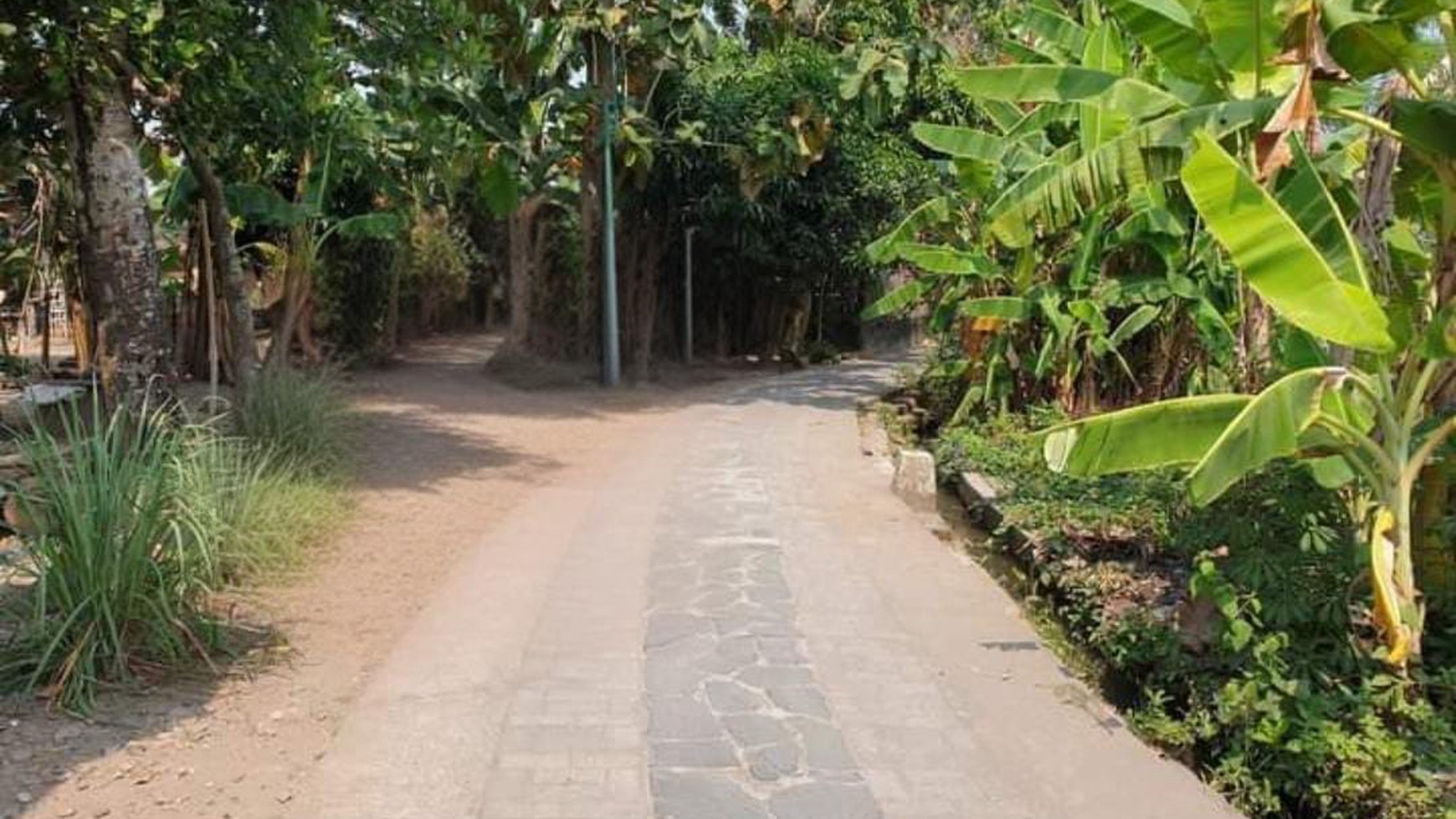 Tanah 740 Meter Persegi Dekat Pasar Bantul Yogyakarta