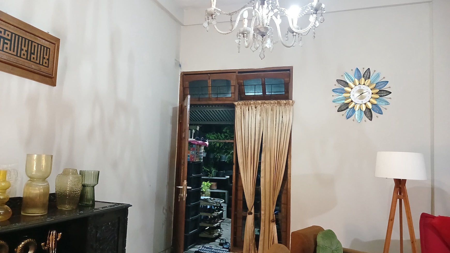 Rumah 2 Lantai Lokasi Premium di Kawasan Bisnis Jalan HOS Cokroaminoto