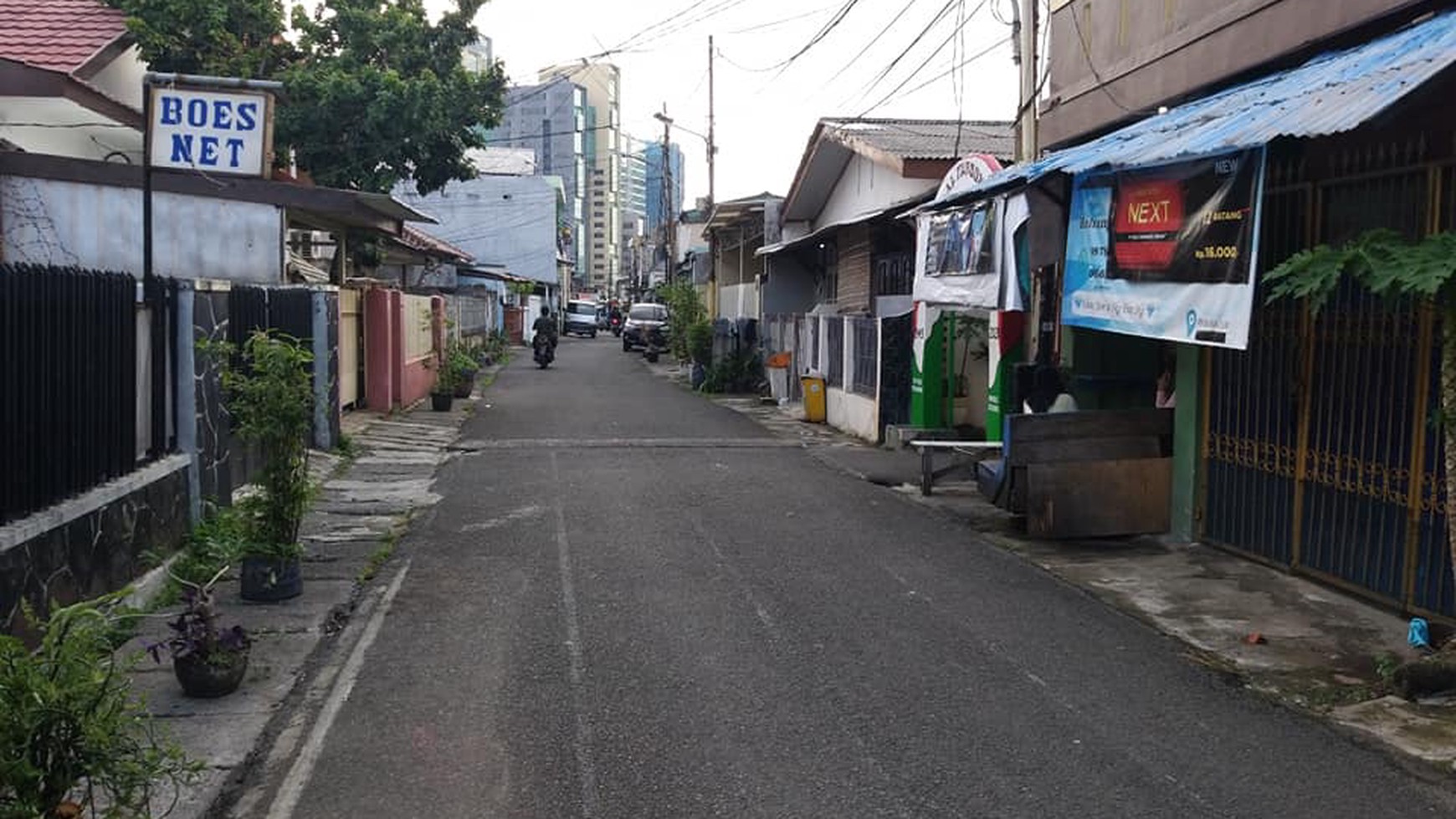 Rumah Hitung Tanah Area Cipete