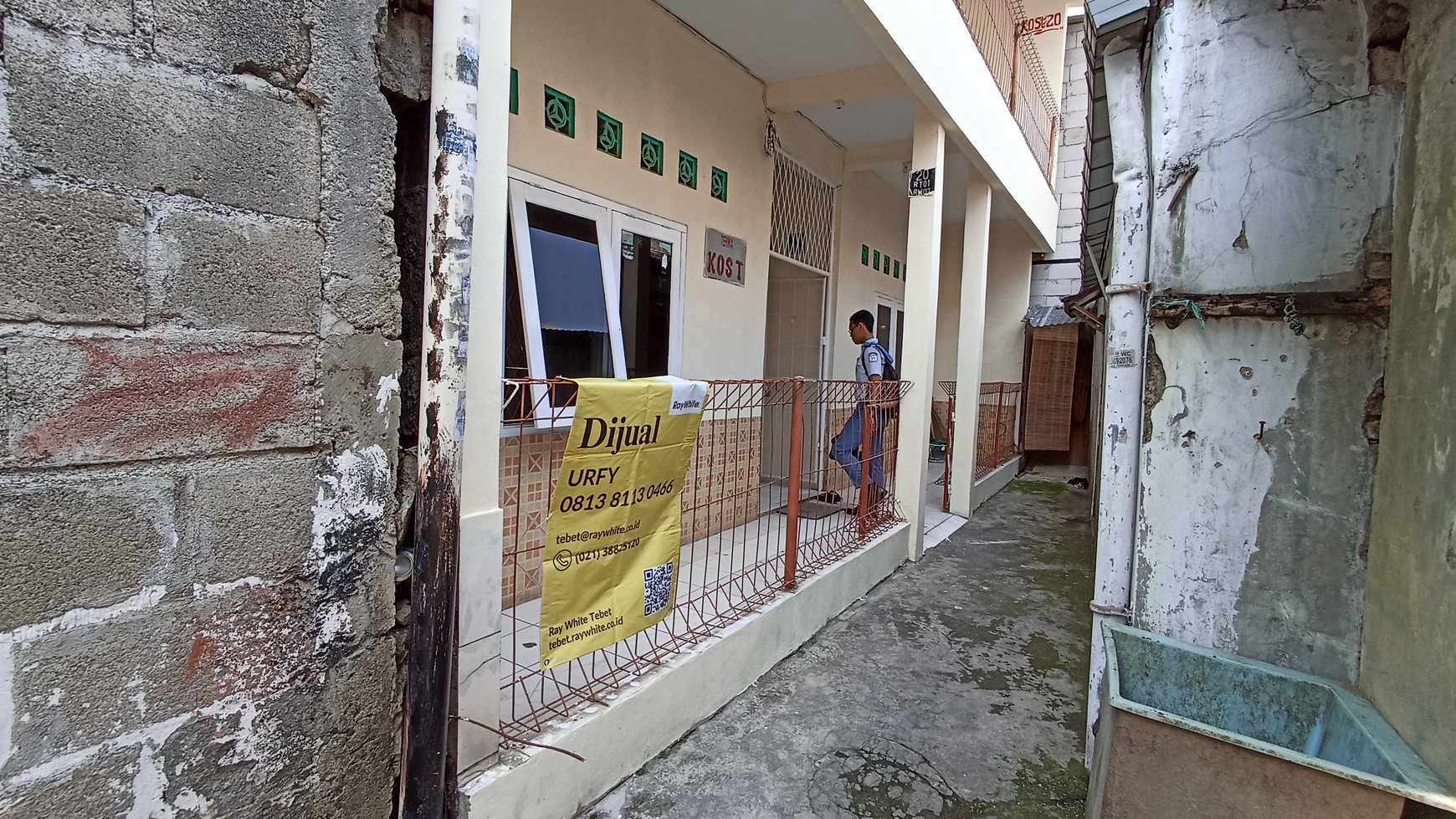 Rumah Hitung Tanah Area Cipete