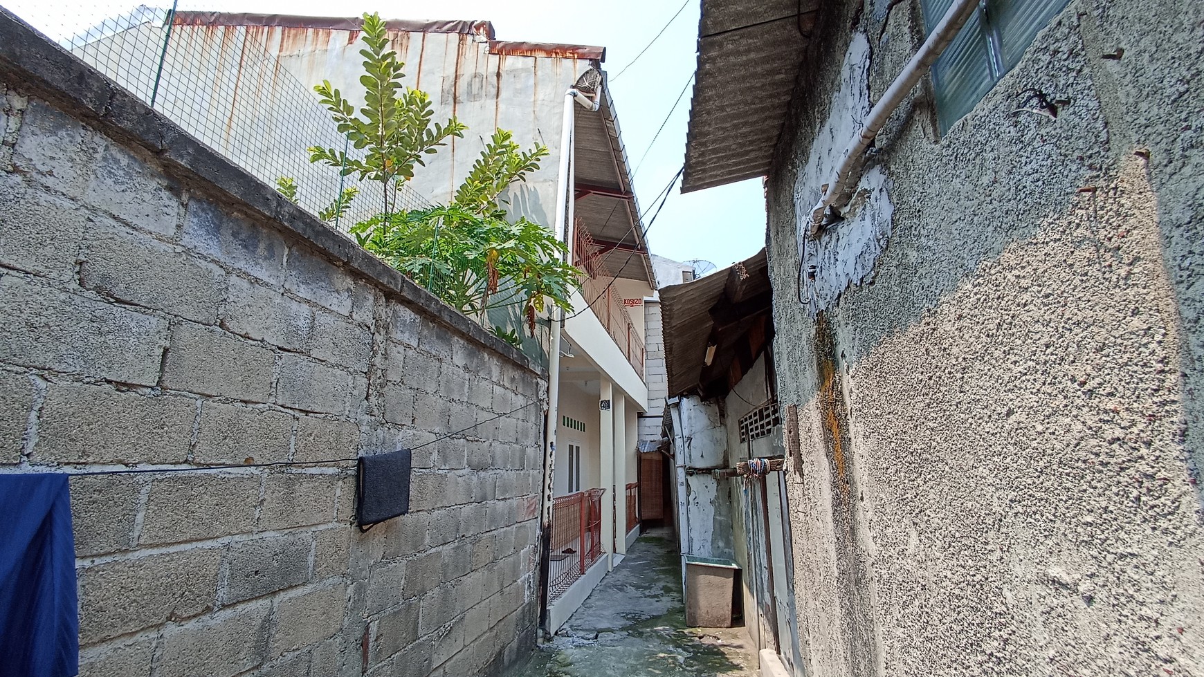 Rumah Hitung Tanah Area Cipete