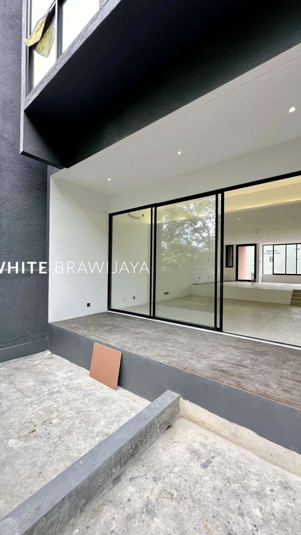 Brand New Townhouse Area Kenanga Ampera