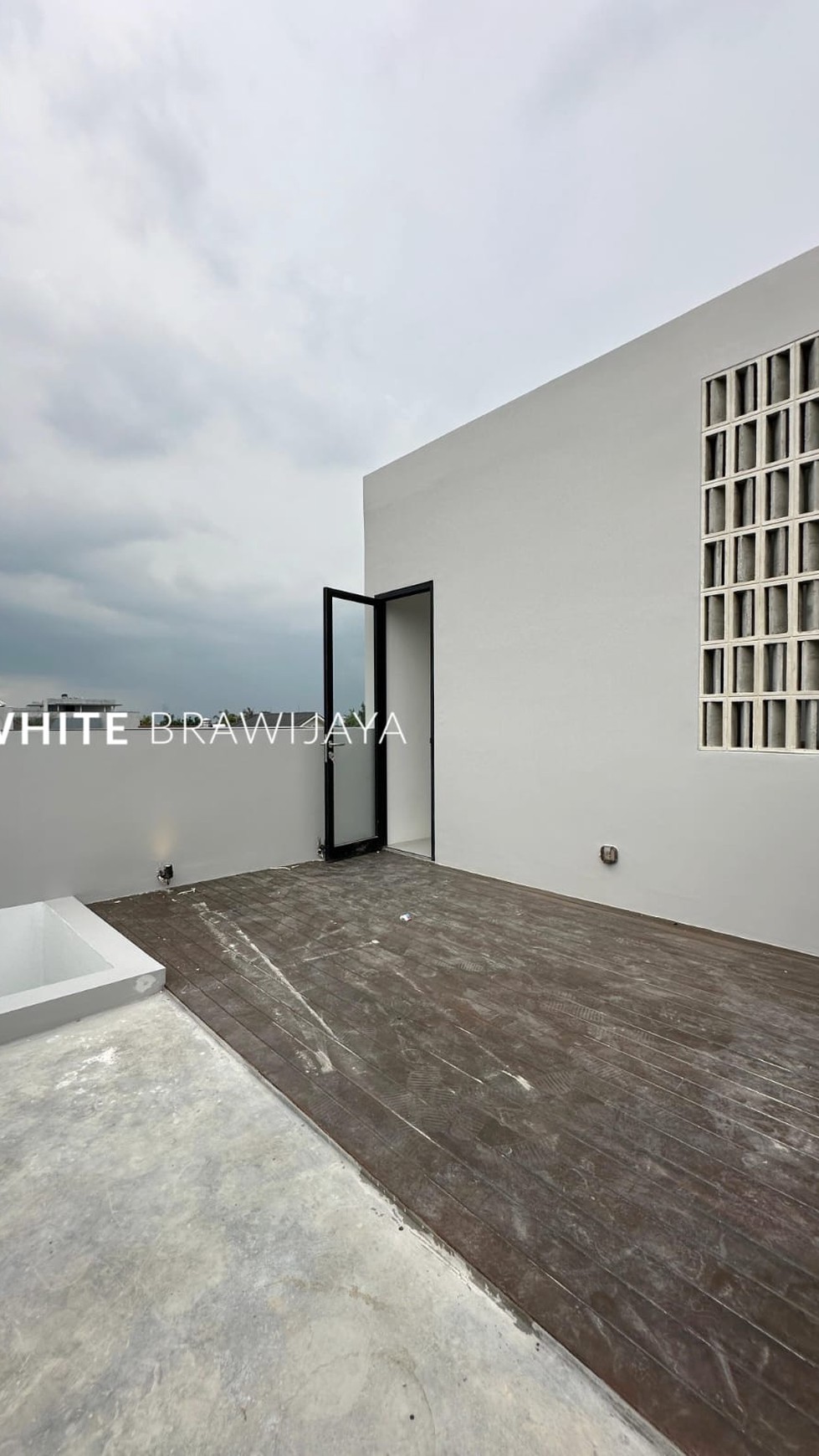 Brand New Townhouse Area Kenanga Ampera