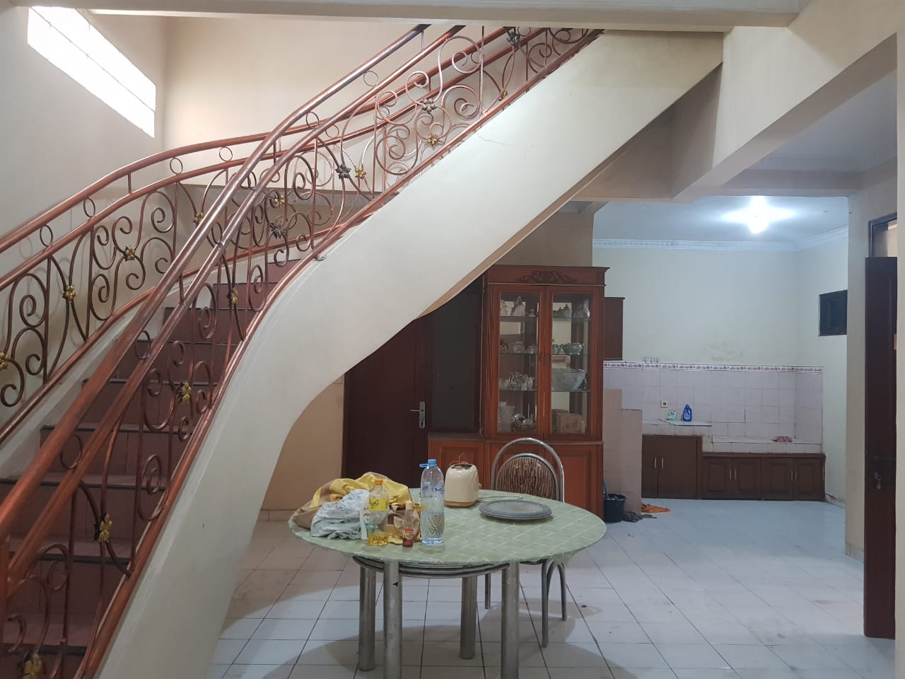 Rumah Semifurnished di Arcamanik dekat Terminal Antapani