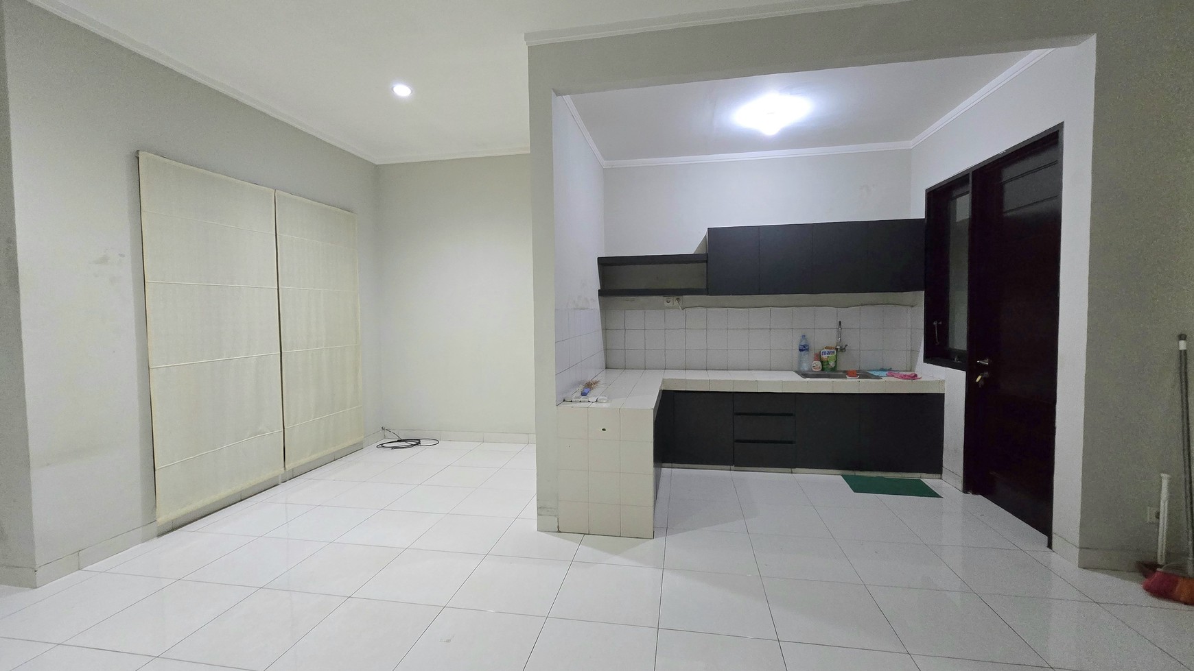 Rumah Bagus Siap Huni di Emerald Residence, Bintaro Jaya, Sektor 9