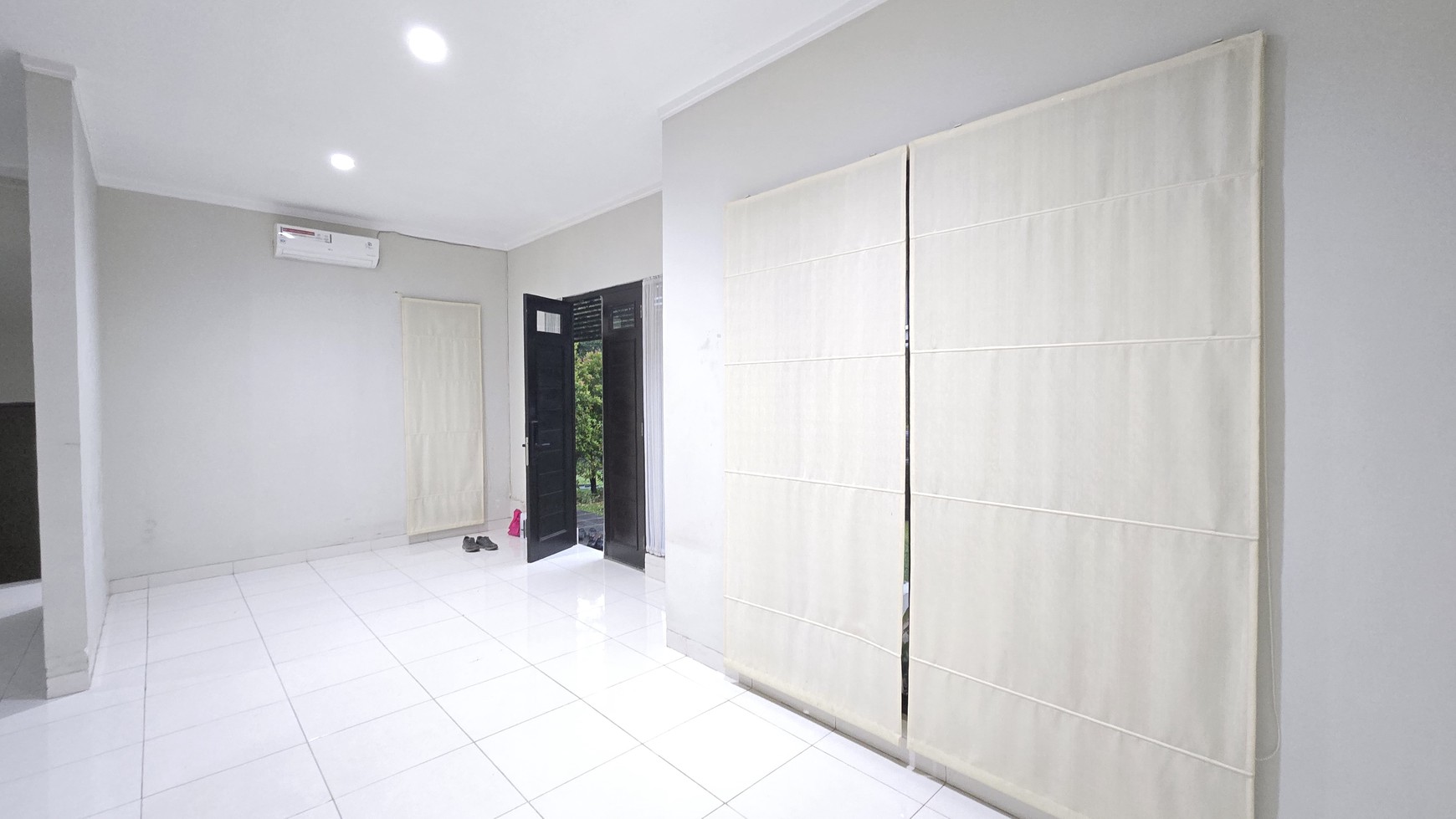 Rumah Bagus Siap Huni di Emerald Residence, Bintaro Jaya, Sektor 9