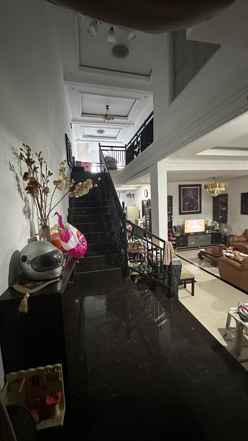 JUAL RUMAH 2 LANTAI RAYA MANYAR SURABAYA