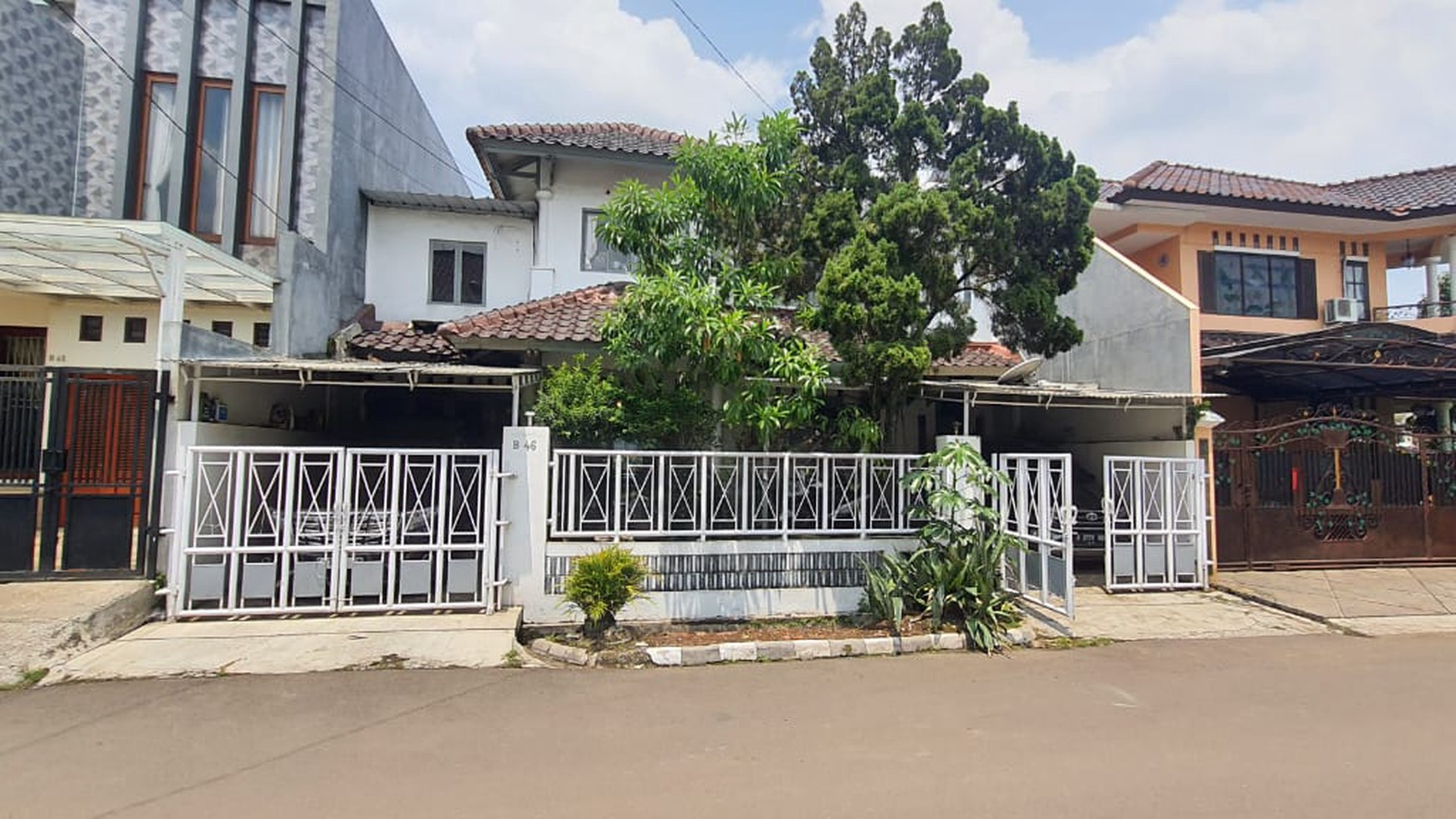Turun Harga Rumah 2 Kavling di Taman Laguna Cibubur