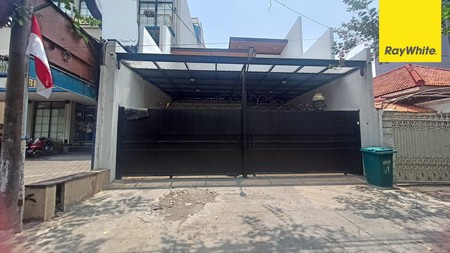 Dijual Rumah 2 Lantai di Nol Jalan Raya Manyar Surabaya