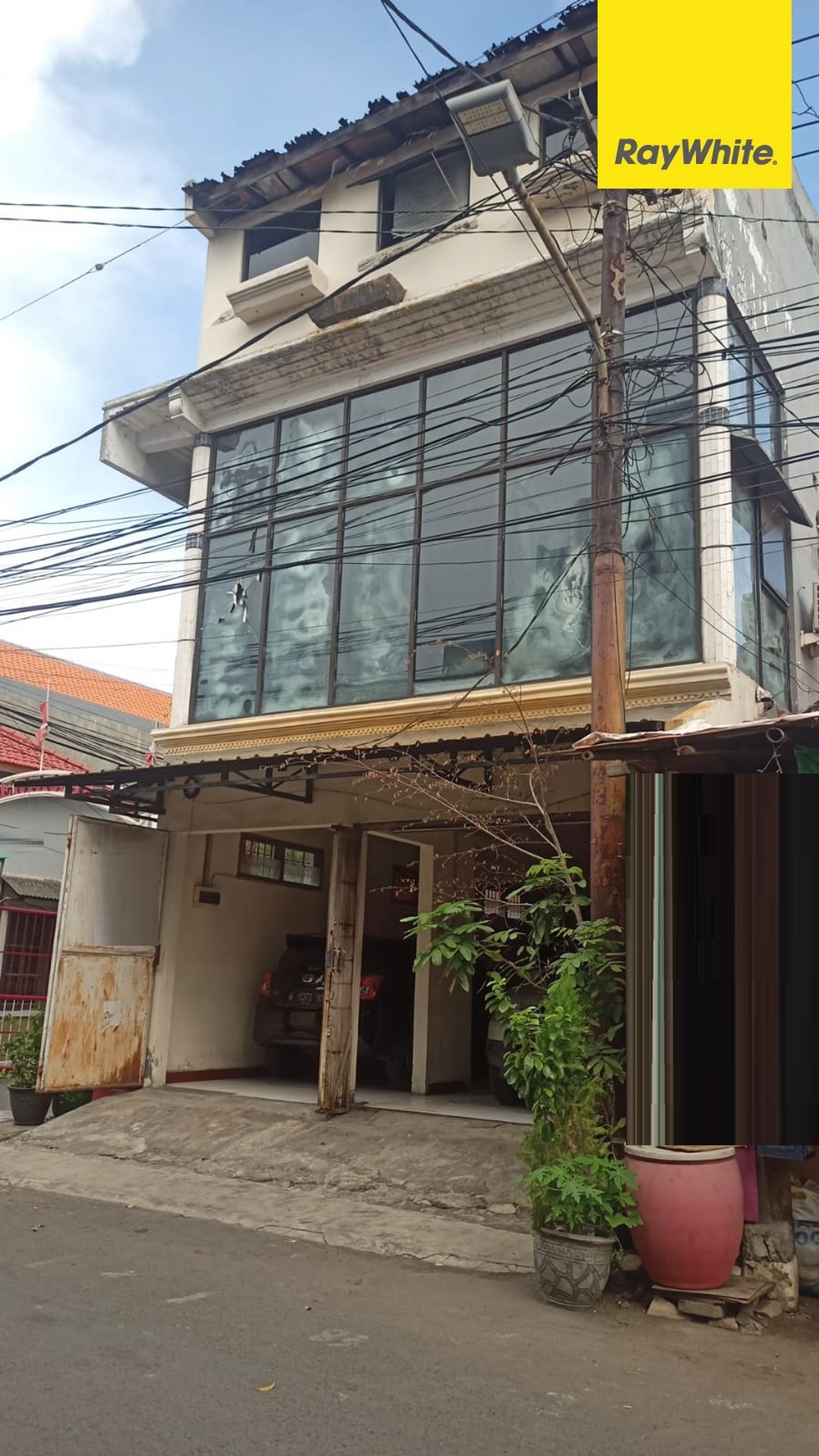 Dijual Ruko 3 lantai Strategis di Gubeng Kertajaya Surabaya