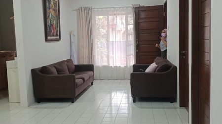 Rumah Semi Furnished Strategis dalam Perumahan Bintaro Jaya