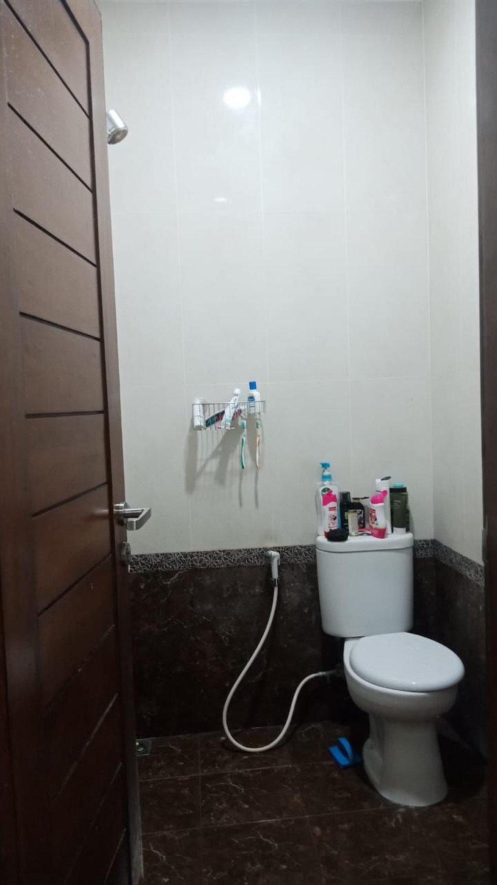 Rumah Semi Furnished Strategis dalam Perumahan Bintaro Jaya