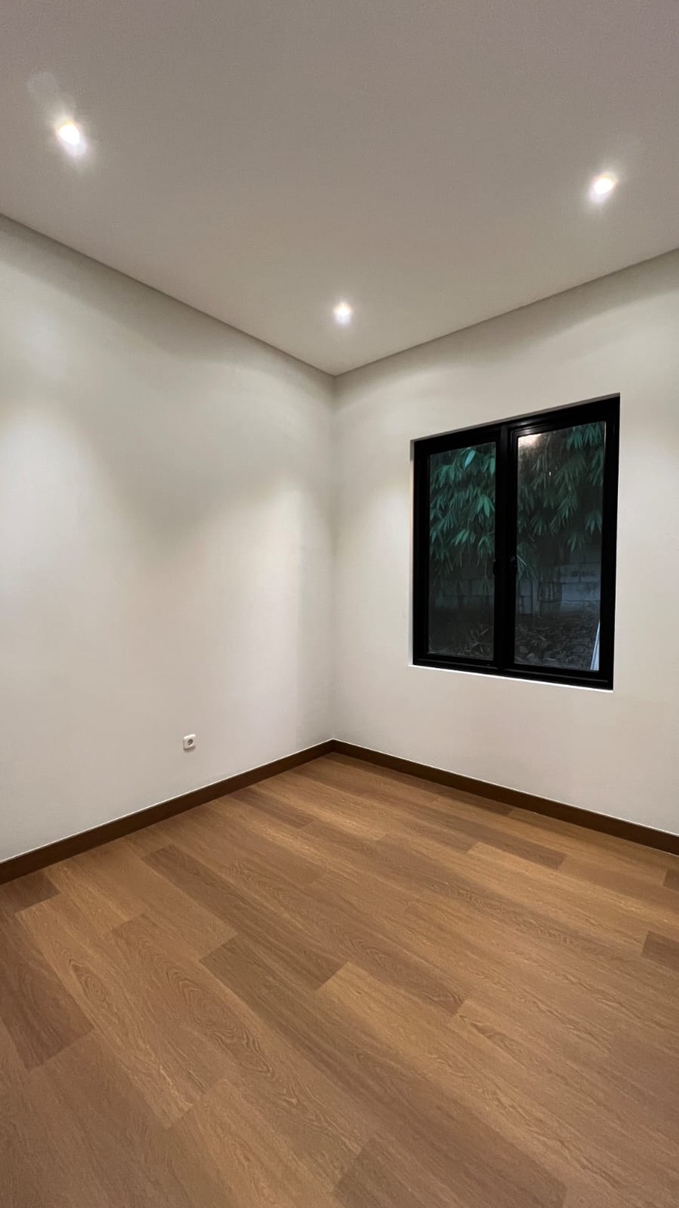 Rumah Cantik 2 Lantai dengan Desain Minimalis Modern @BSD