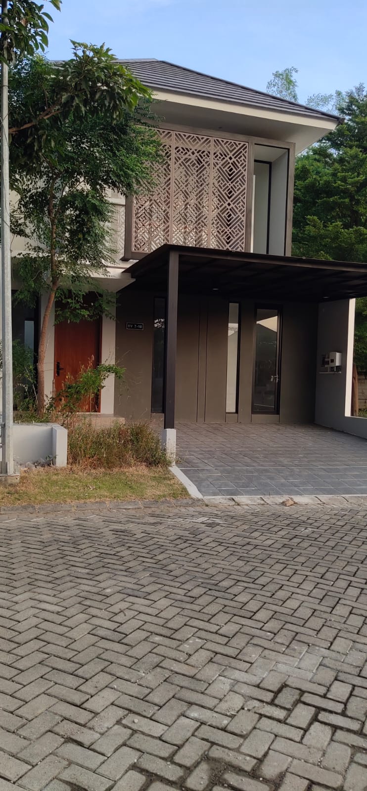 Dijual Rumah Minimalis Siap Huni di Surabaya Barat Citraland
