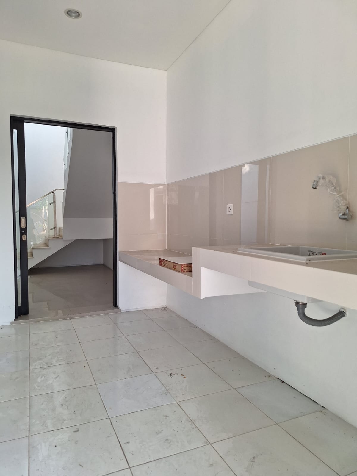 Dijual Rumah Minimalis Siap Huni di Surabaya Barat Citraland