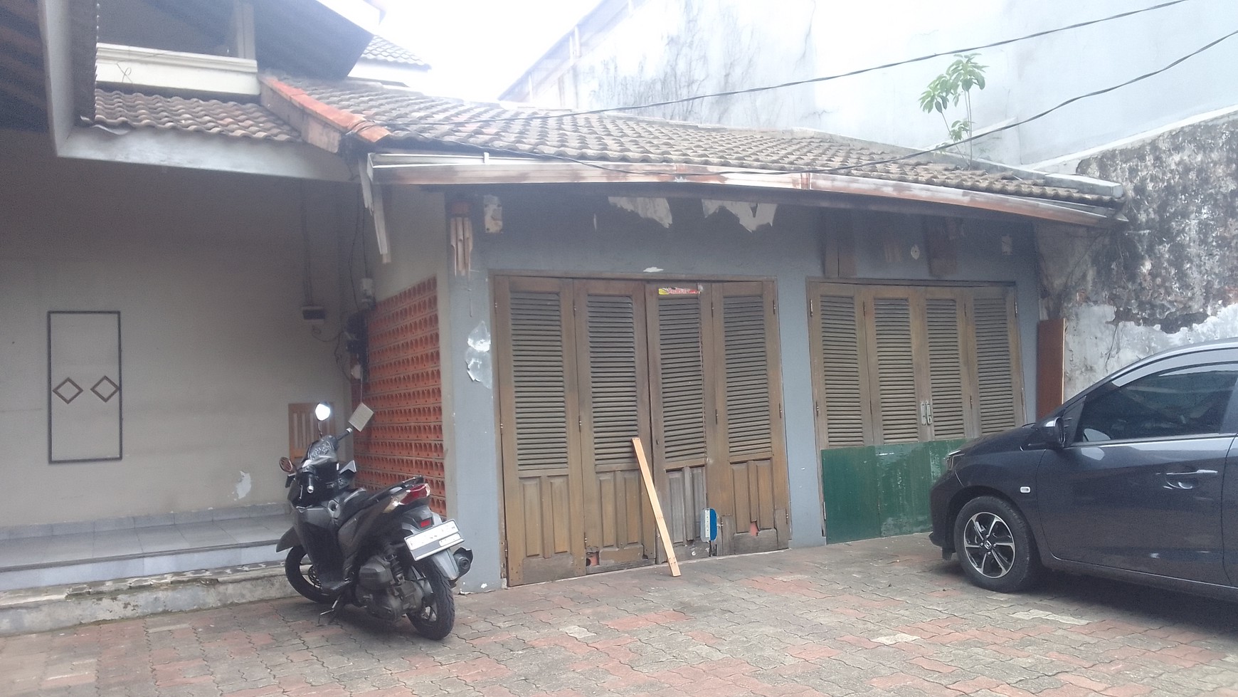 Rumah Di Tebet Utara Raya Cocok Dijadikan Resto Dan Kulineran 5 Menit Jalan Kaki Ke Jl. Abdullah Syafei