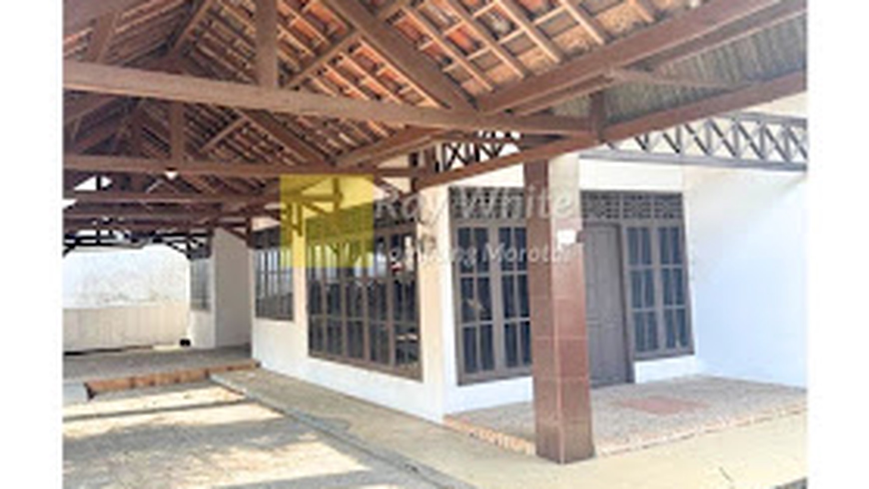 Rumah Hitung Tanah Area Cipete