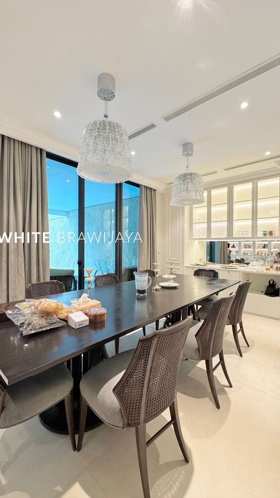 Rumah Hitung Tanah Area Cipete