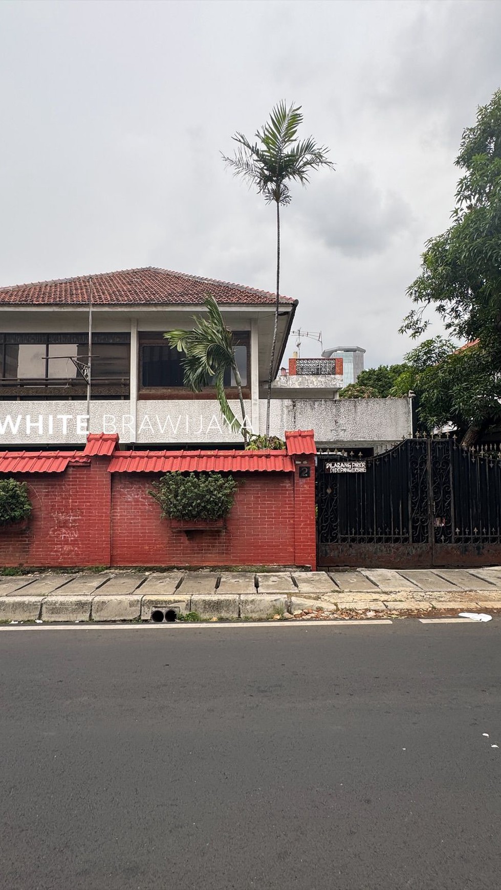 Rumah Hitung Tanah Area Cipete