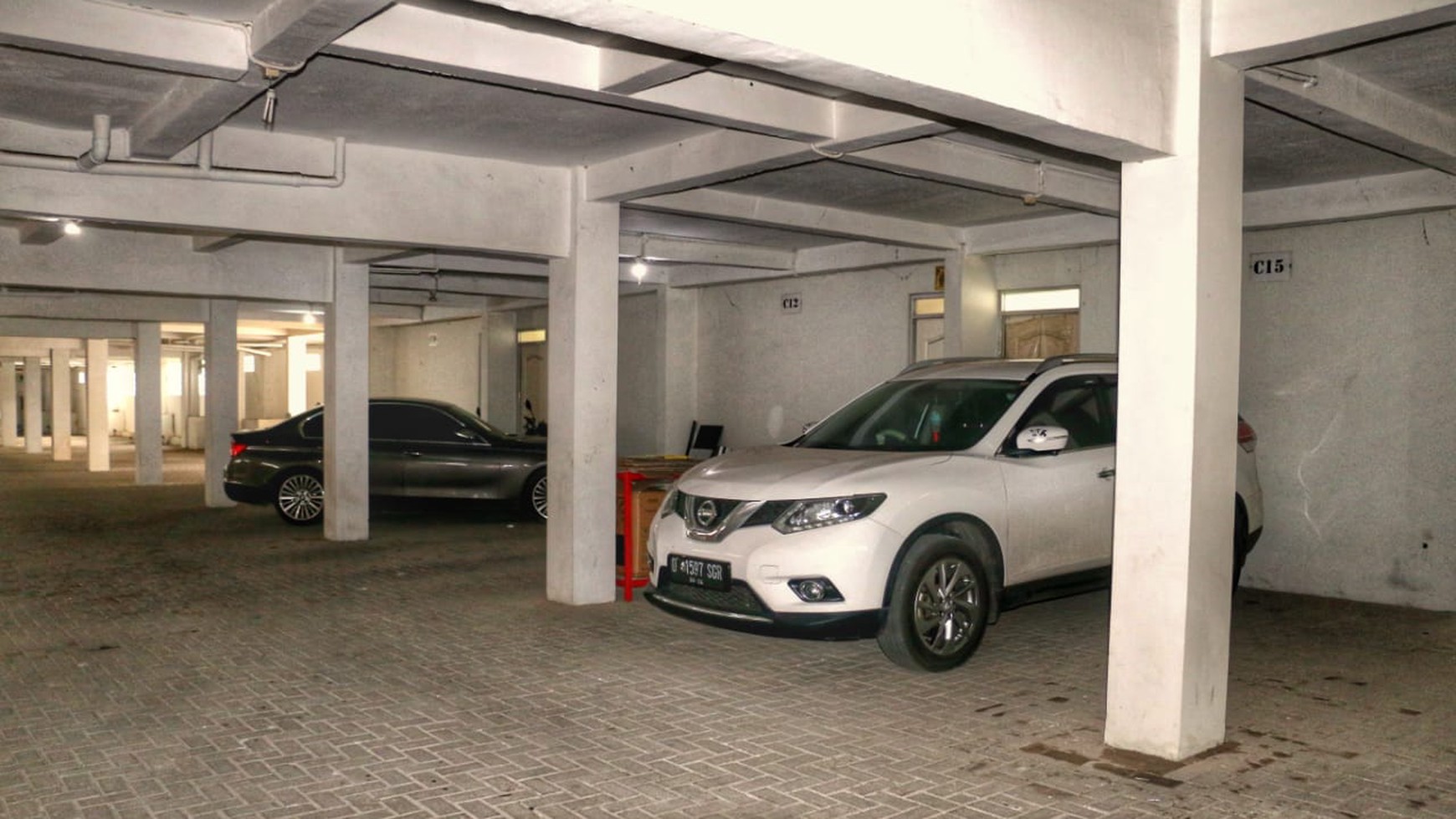 Rumah Hitung Tanah Area Cipete