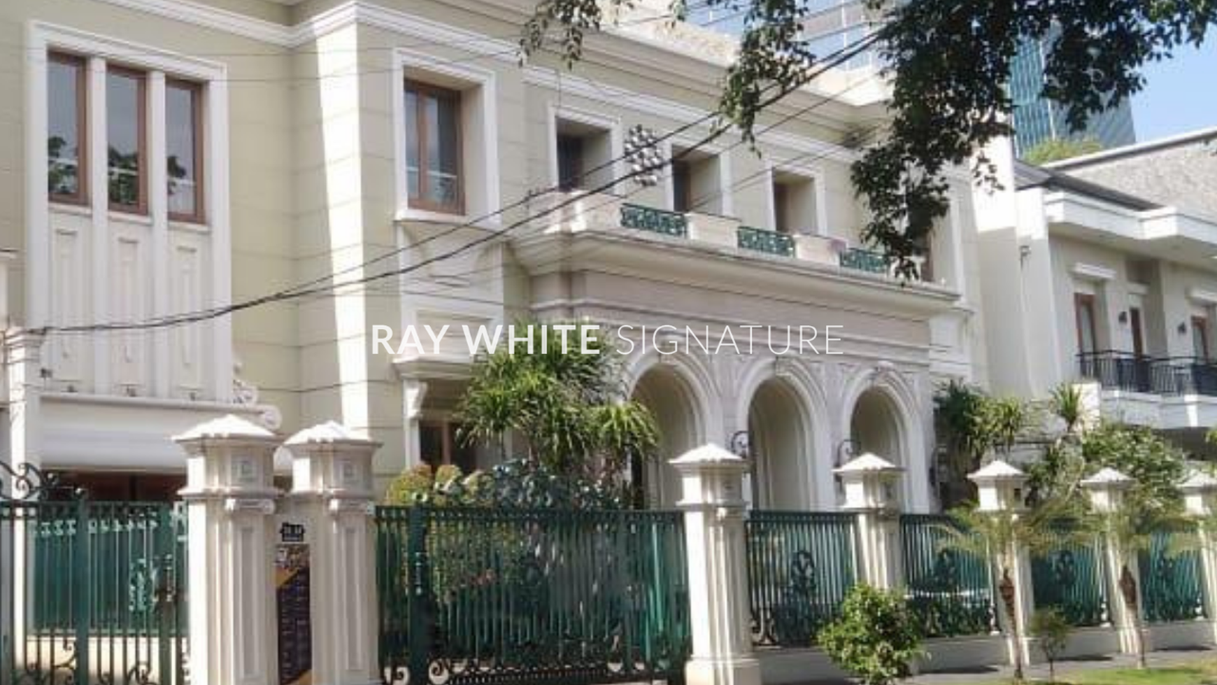 Rumah Hitung Tanah Area Cipete