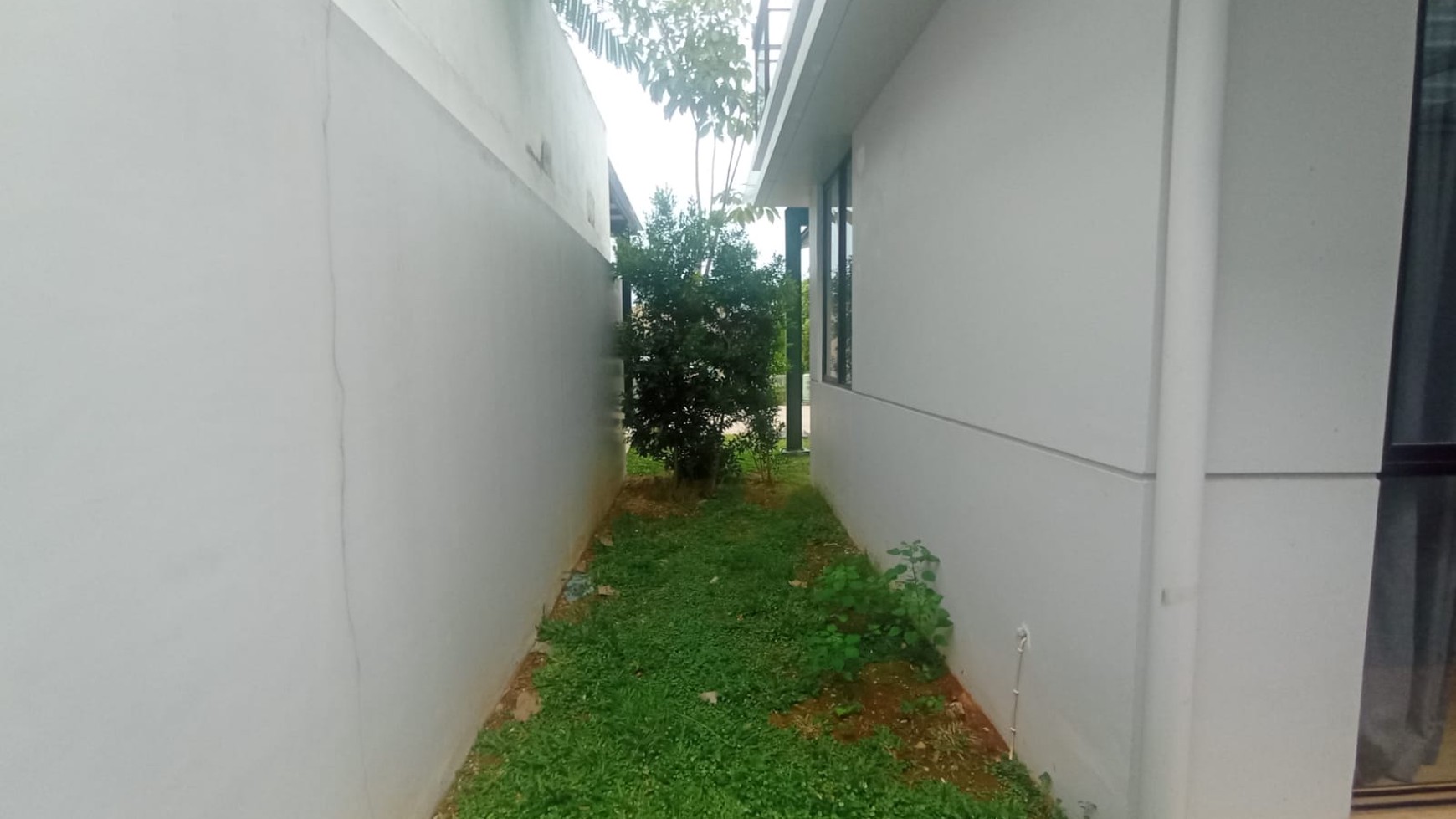 Disewakan rumah hunian di Cendana parc Lippo karawaci Tangerang