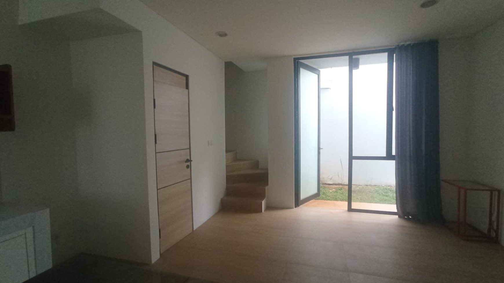 Disewakan rumah hunian di Cendana parc Lippo karawaci Tangerang