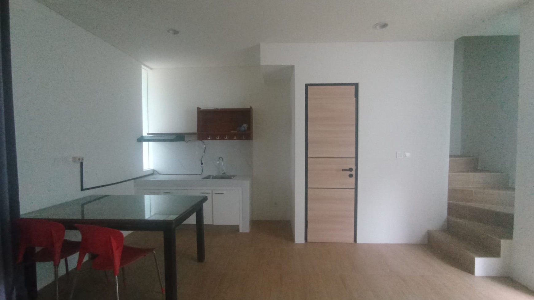 Disewakan rumah hunian di Cendana parc Lippo karawaci Tangerang