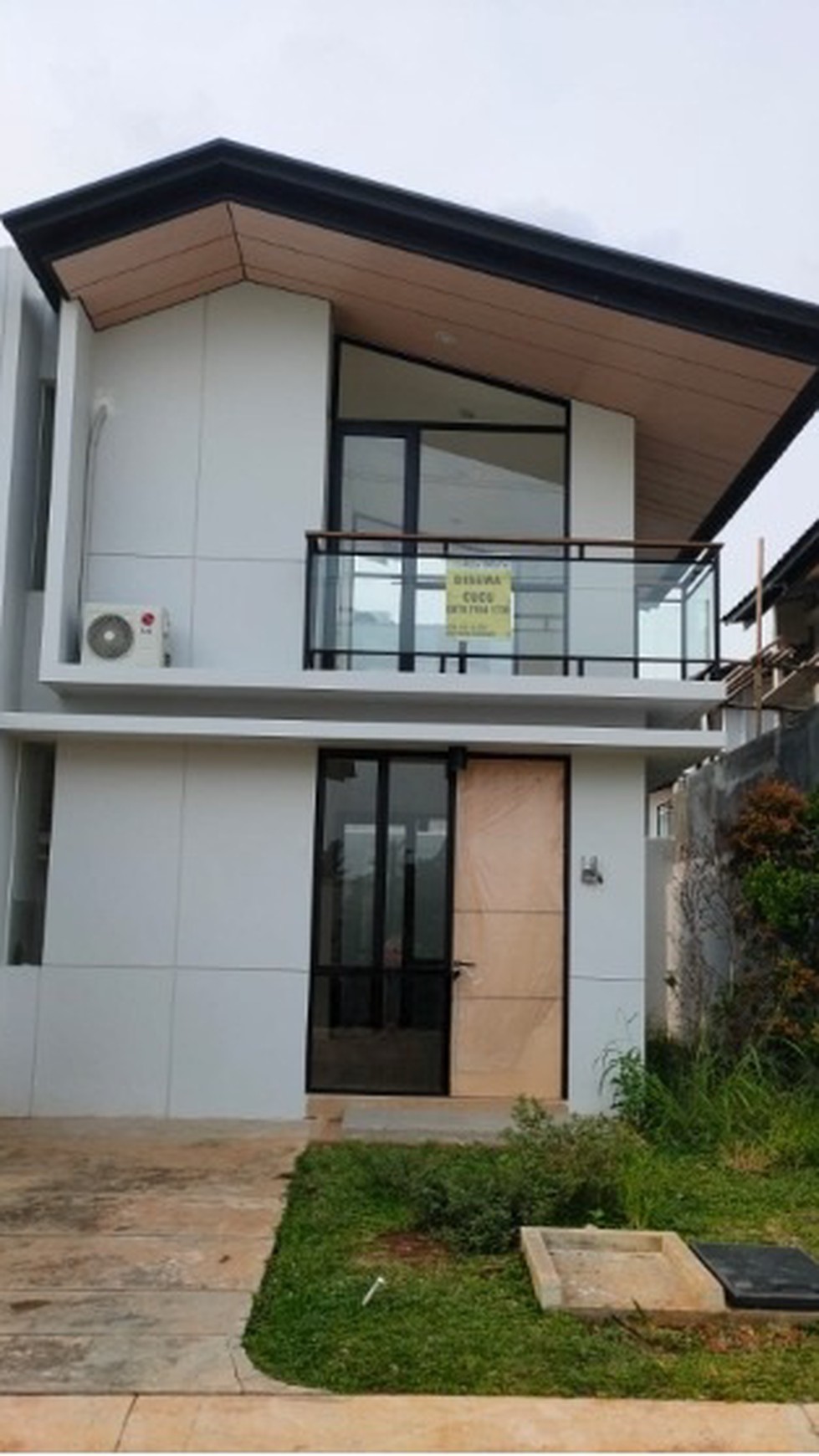 Disewakan rumah hunian di Cendana parc Lippo karawaci Tangerang