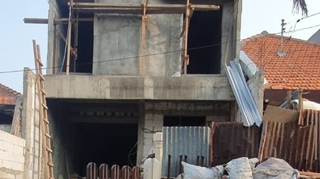 Dijual Rumah 2 lantai di Manyar Tirtosari Surabaya