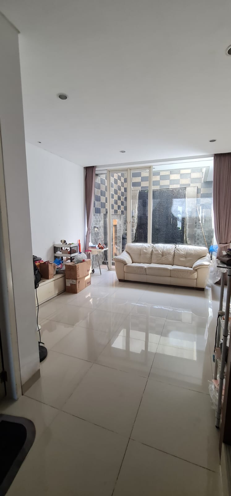 Dijual Rumah Siap Huni Surabaya Barat di Grand Eastwood