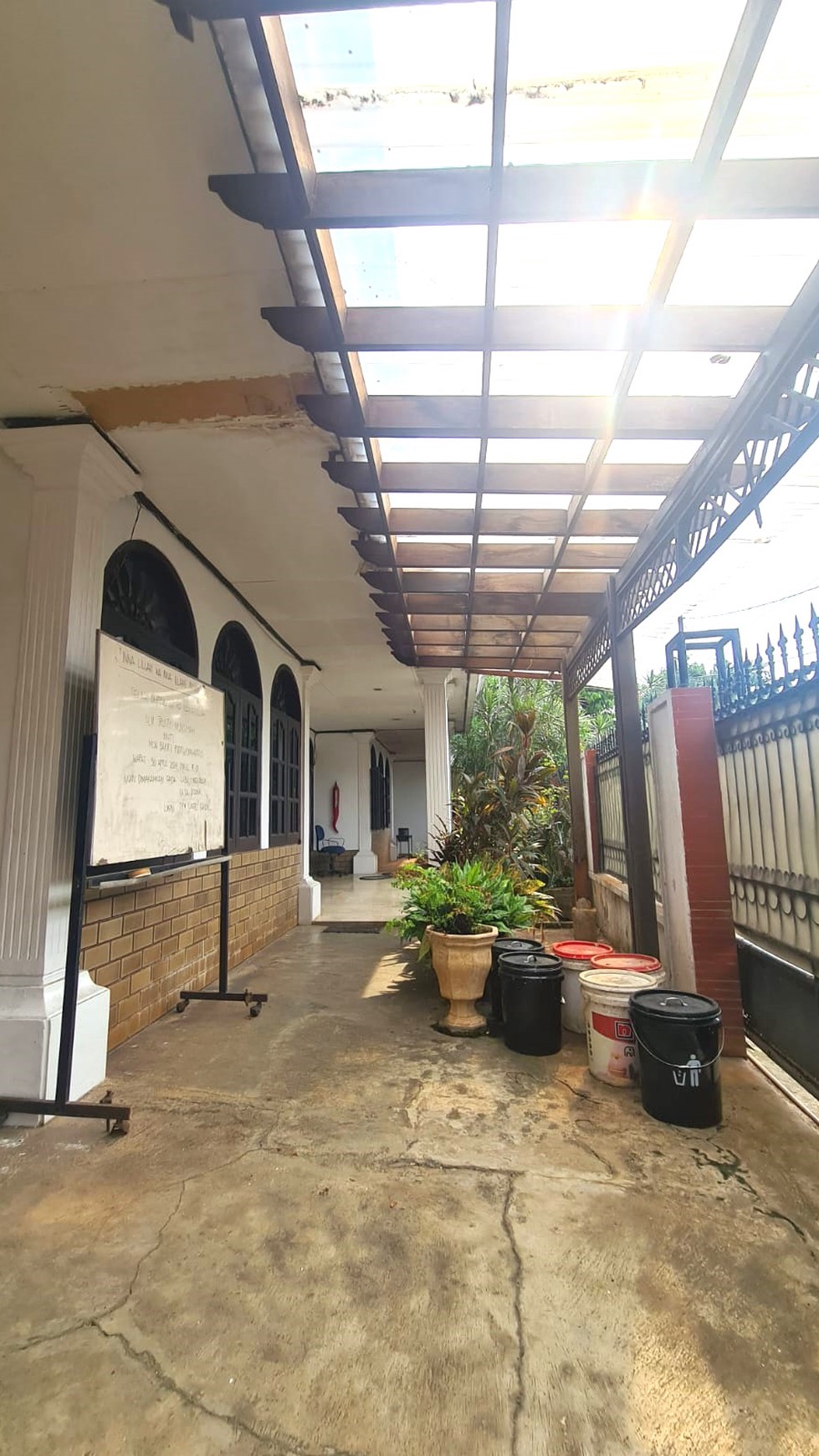 Rumah di Gandul dekat ke Tol Brigif dan ke Fatmawati