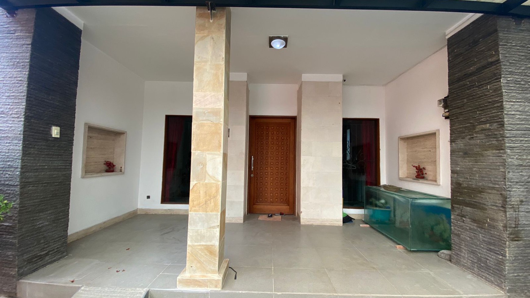 Rumah Minimalis di Cilandak 2,5 Lantai Dekat ke Ragunan